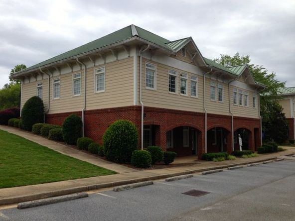37 Calumet Pkwy, Newnan, GA 30263